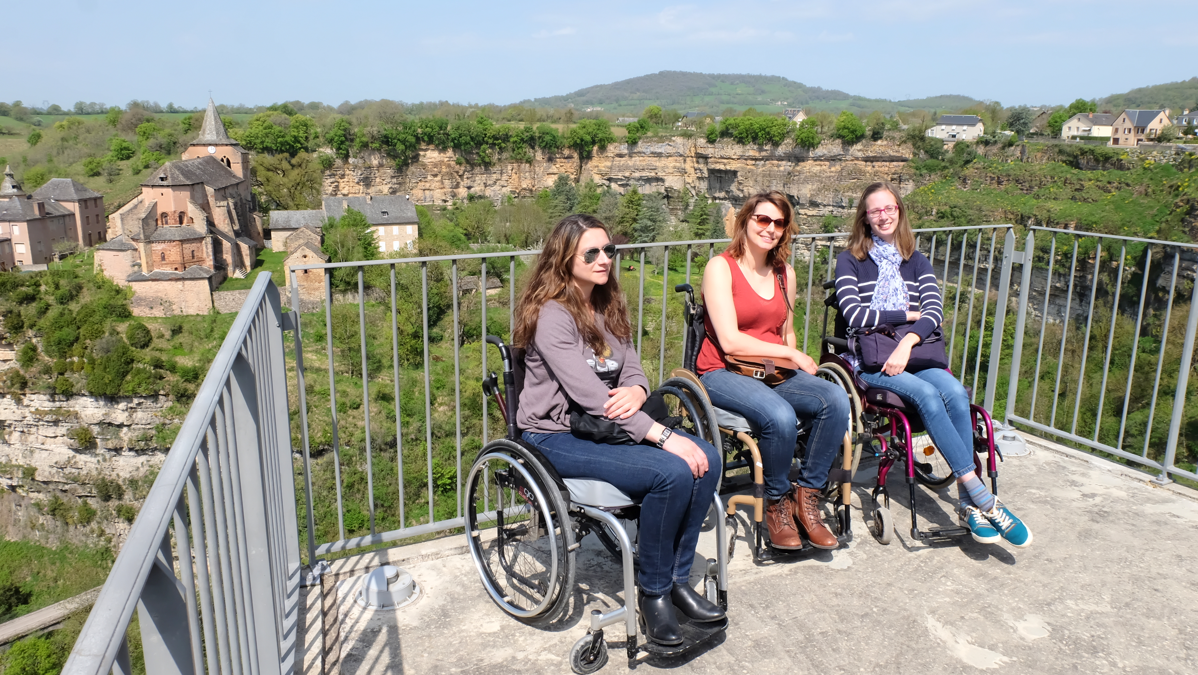 Voyage Et Handicap : Comment Choisir Son Fauteuil Roulant ? - Mille ...